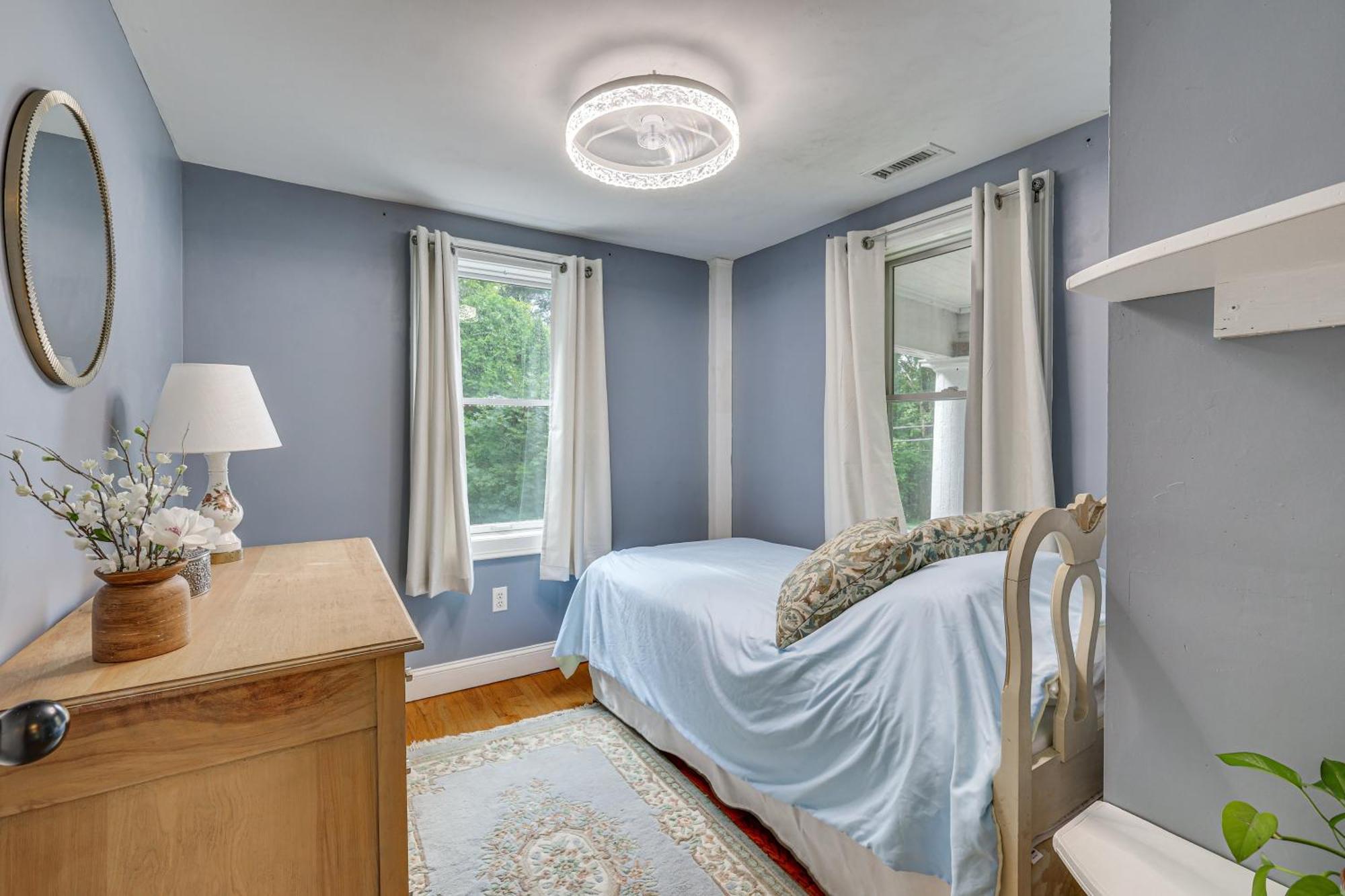 Quintessential New England Home With Patio And Grill! Putnam Esterno foto