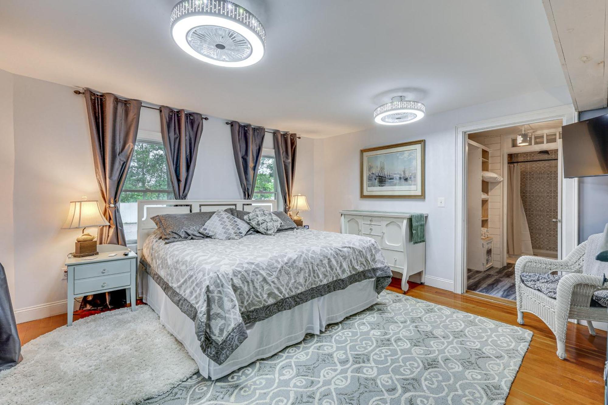 Quintessential New England Home With Patio And Grill! Putnam Esterno foto